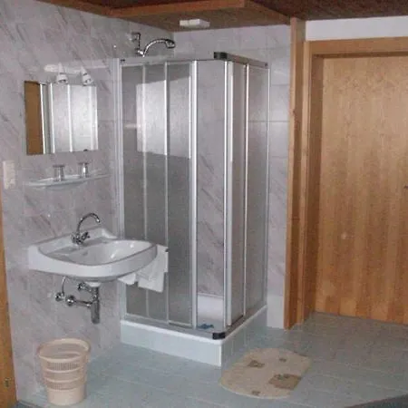 Krandlhof 젤암질러